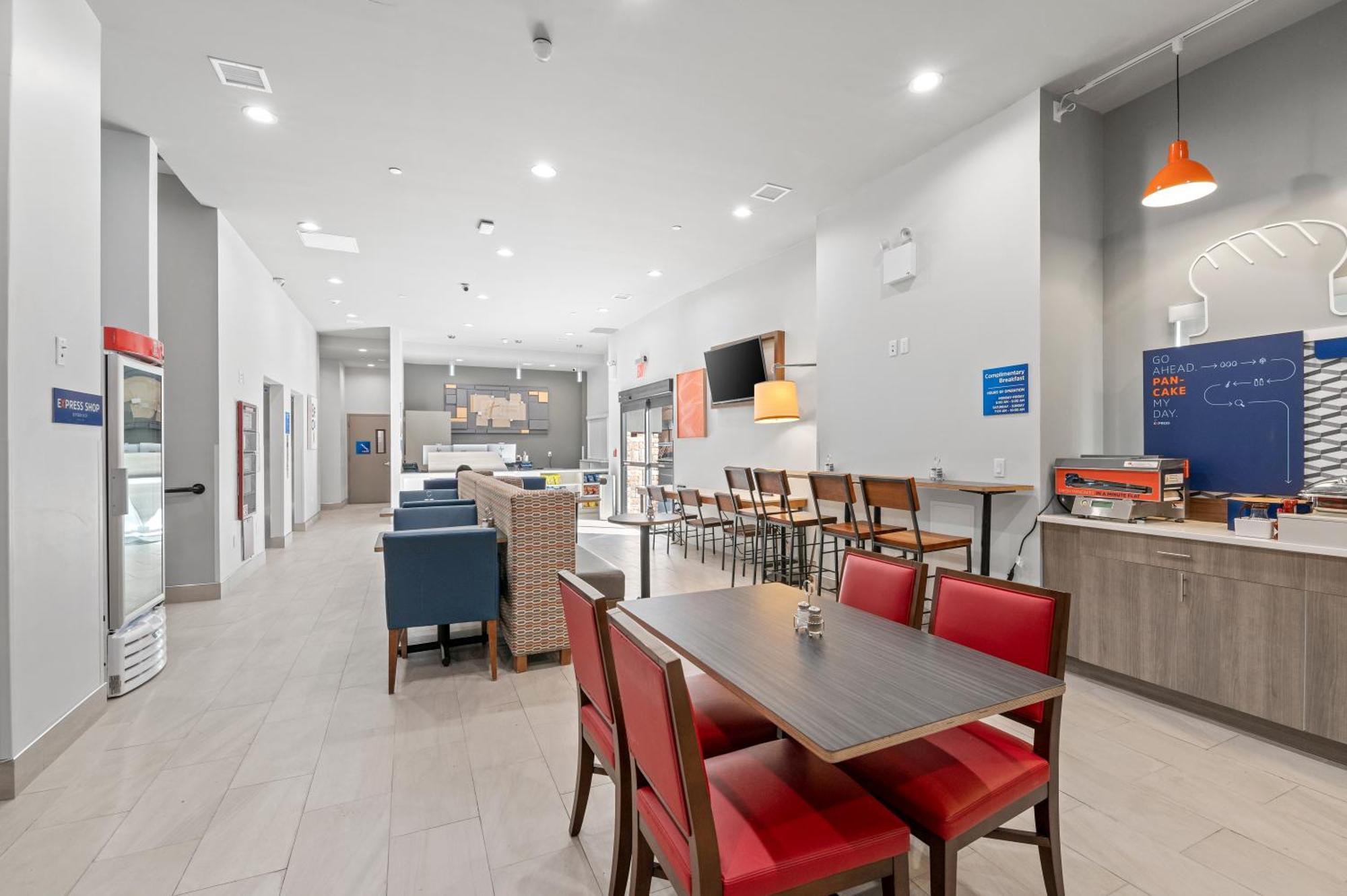 Holiday Inn Express & Suites New York Exterior foto