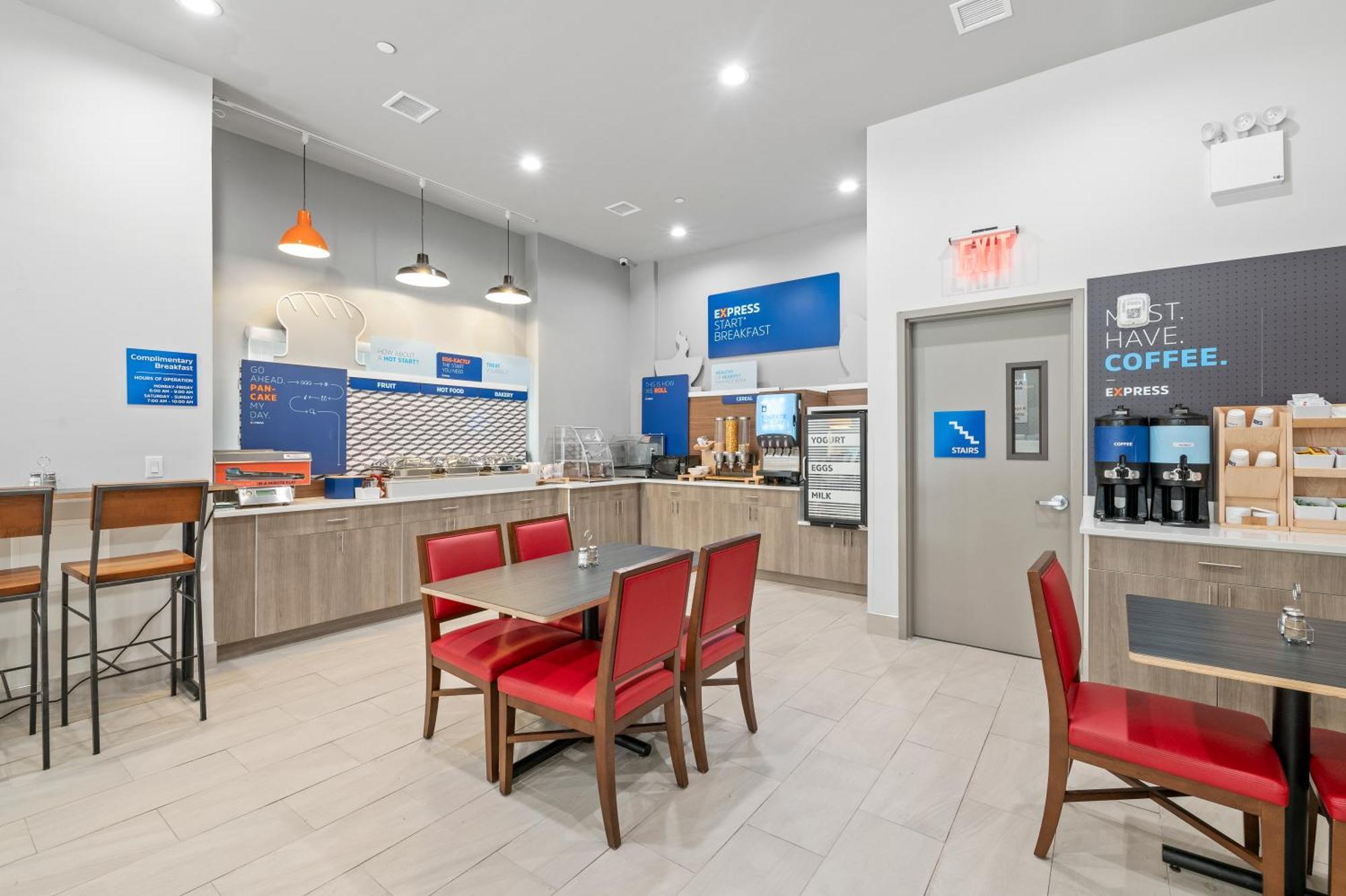 Holiday Inn Express & Suites New York Exterior foto